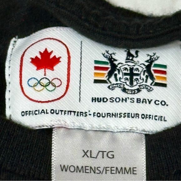 Hudson Bay Canada Olympic Rings Black T Shirt Womens Sz XL Maple Leaf Graphic - Picture 6 of 8